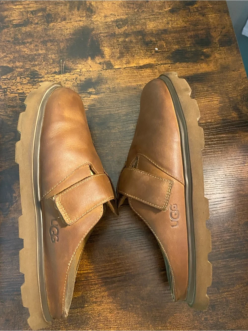 UGG men slip